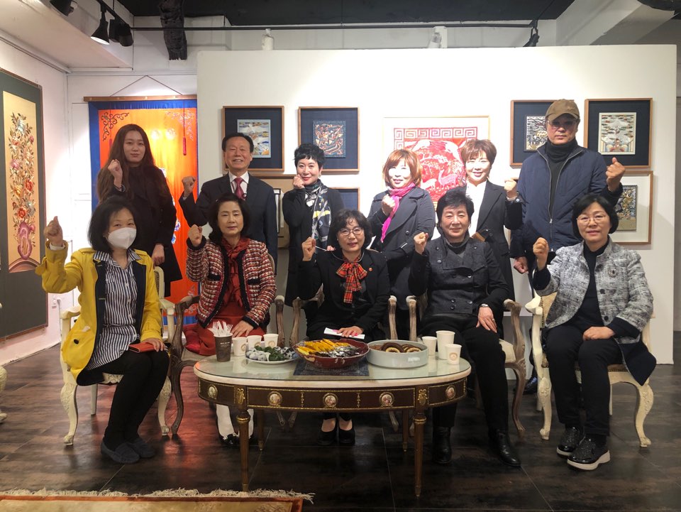 여성방송 토론회를 마치고.jpg